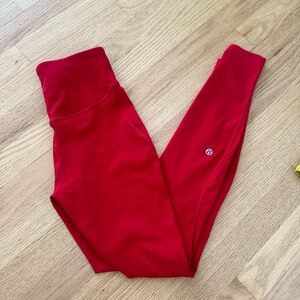 Red lulu leggings, never worn super cute!!
